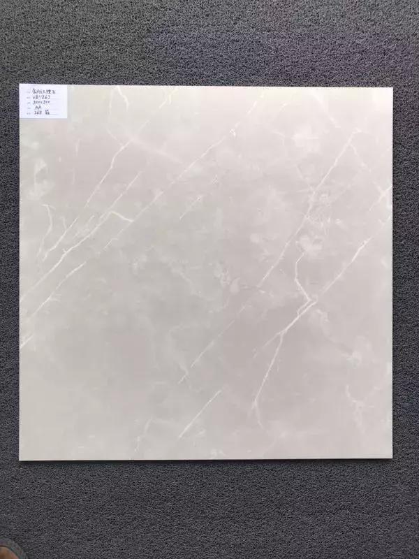 瓷砖出厂价80x80,800*800优等品亮光瓷砖价格