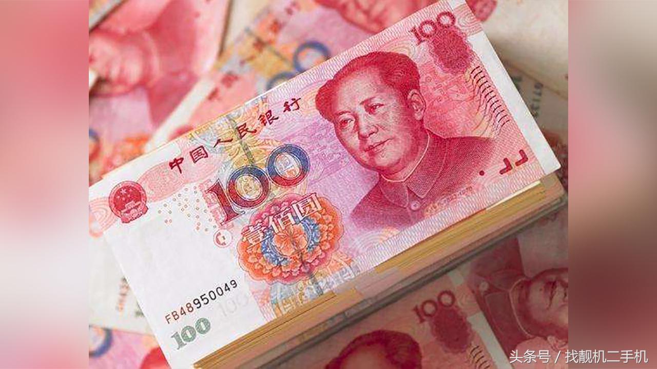 十万块钱存银行还是余额宝划算,把钱放进余额宝和存银行哪个划算