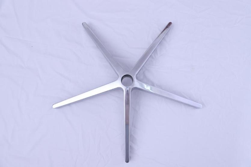 好调节的电脑椅,黑白调的电脑椅怎么样