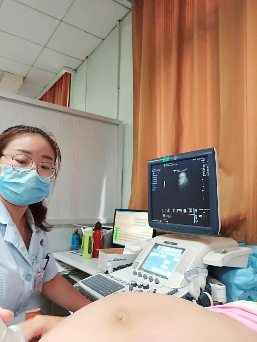 孕妇血糖高胎儿胎心率就会高吗,孕妇血糖升高会引起发痒