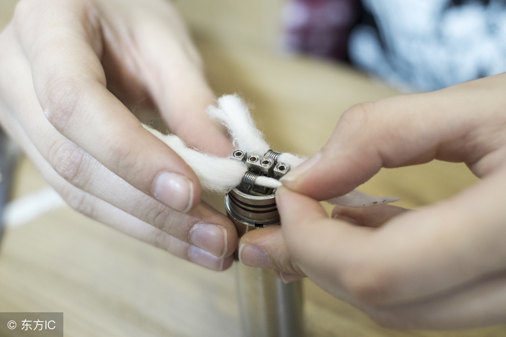 *子烟电**烟油为什么味道越抽越淡？