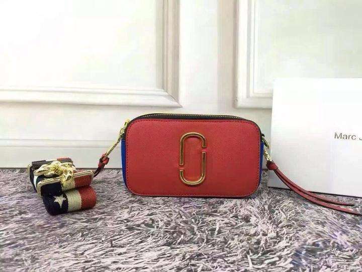 爱马仕和香奈儿同款包,买不起爱马仕买不起普拉达