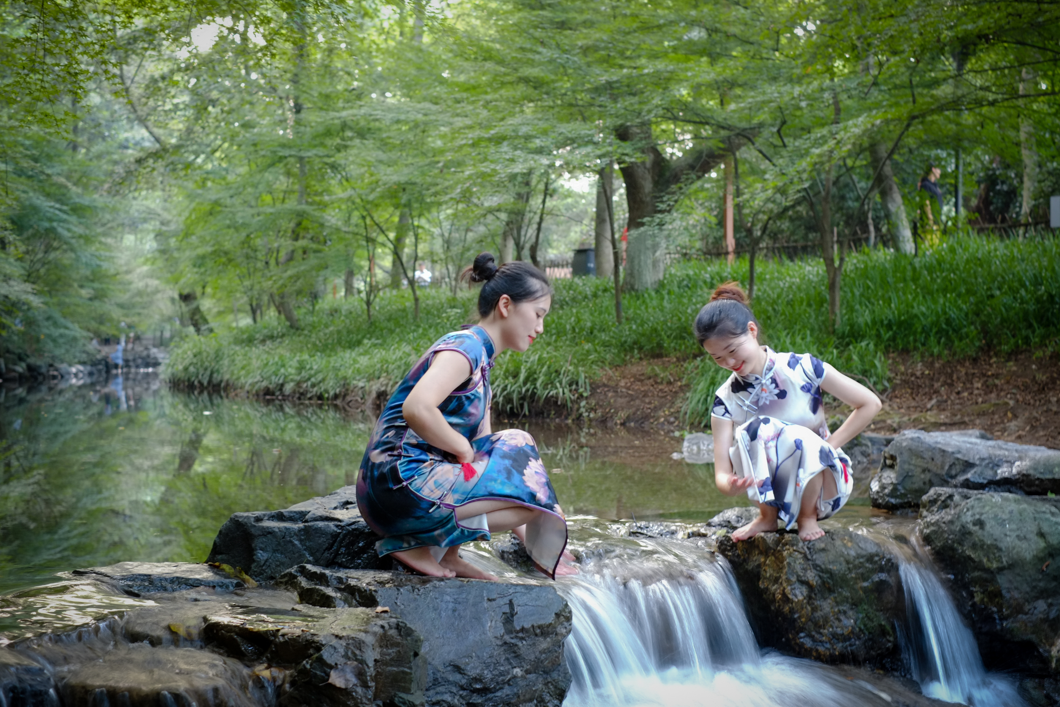 梦溪山庄与旗袍,杭州西湖区梦溪山庄