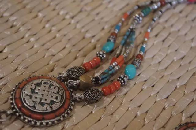 蒙古族爱戴银饰,民族特色银饰蒙古族