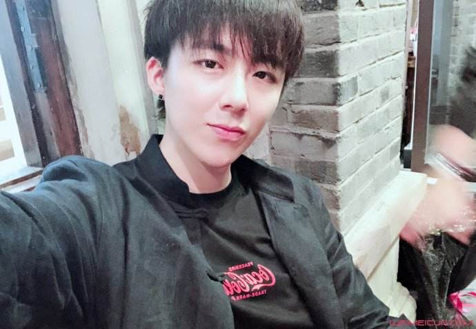 yy主播谈摩登兄弟18年年度散票,yy摩登兄弟直播排名