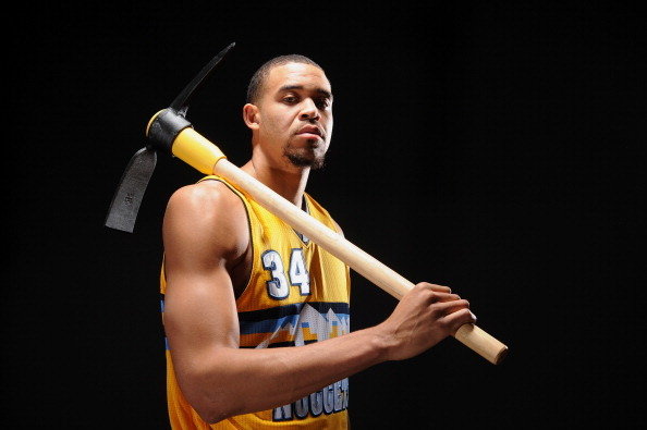 连续成为五大囧MVP的麦基实力如何呢？也曾拿过年薪千万的合同！