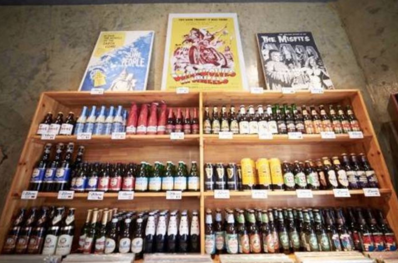 上海那些悄悄复苏的黑胶店们，重启数字音乐的时代