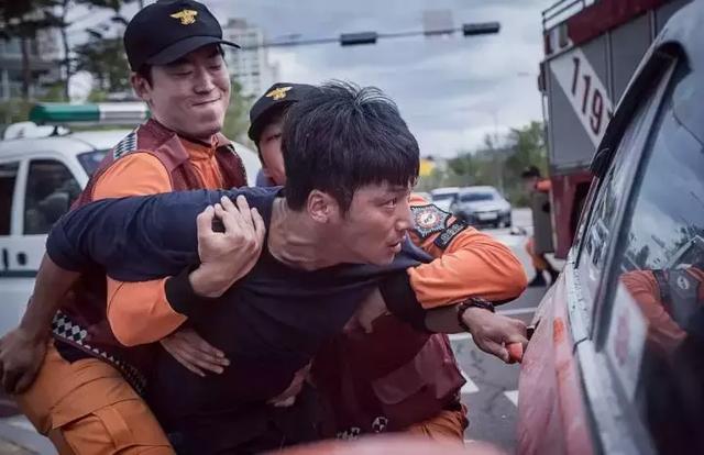 被遗忘的冷门科幻惊悚电影,冷门好看的科幻恐怖电影