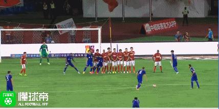 河南建业vs广州恒大任意球,今日中超二十七轮恒大对建业
