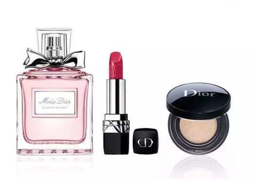 你有一份七夕撩妹指南请查收,追妹子七夕送什么礼物