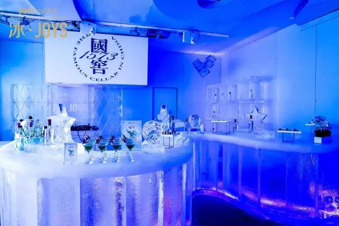 旧情复燃，快闪店让传统白酒又活了