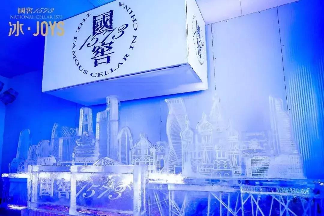 旧情复燃，快闪店让传统白酒又活了