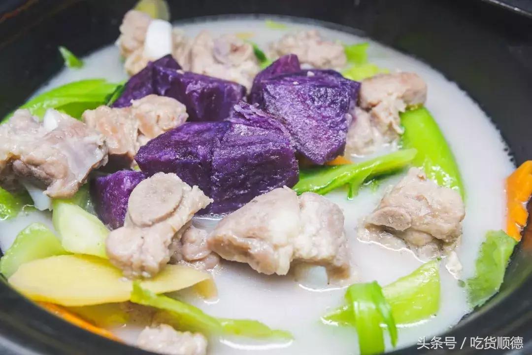 这道只卖一个月的“菌中之王”终于重出江湖，等了一年值得！