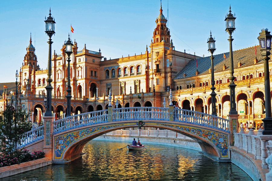 濉炵淮鍒╀簹vs缃楅┈杩炵孩,濉炵淮鍒╀簹瀵规垬绫冲叞