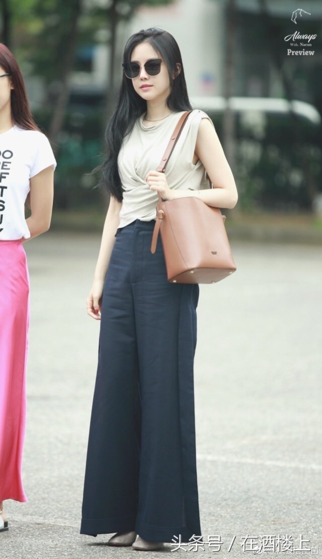 韩国女团apink孙娜恩黄色发色,apink女团孙娜恩