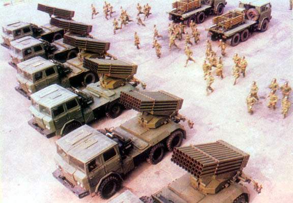 世界军用拖车系列,中国军用轻型履带运兵车