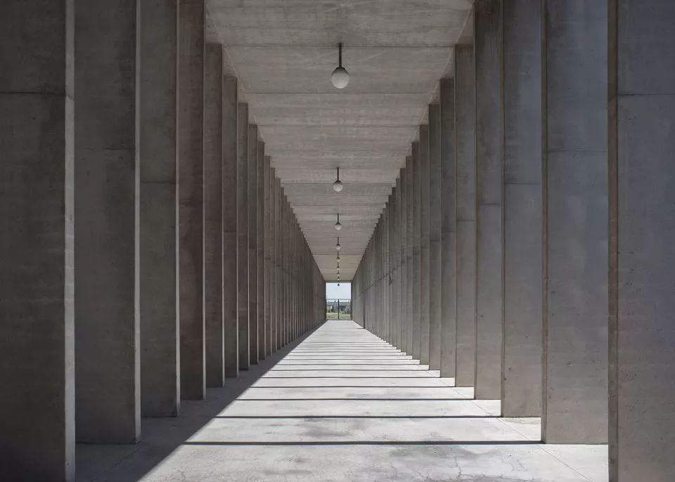 解压！美哭的对称建筑，瞬间治愈强迫症患者