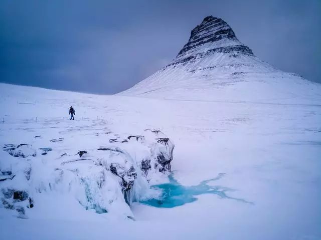单反相机和手机摄影有什么区别,摄影初学者适合买什么单反相机