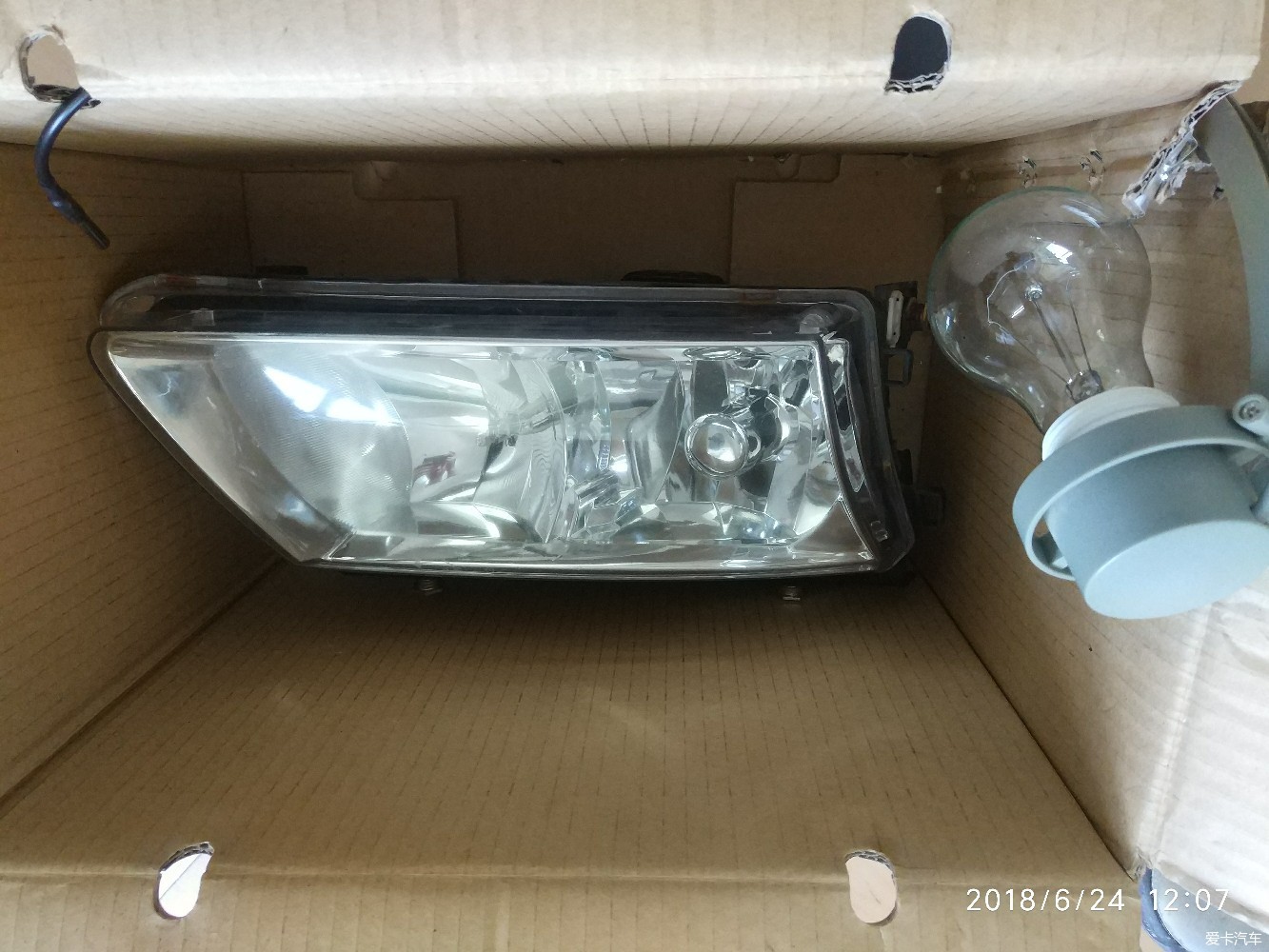 04年帕萨特b5改装尾灯,帕萨特b5改灯推荐