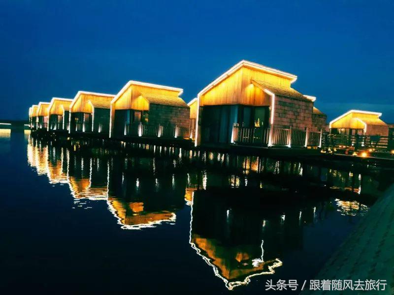 乐亭虹宇国旅月坨岛水上小木屋,月坨岛小木屋景色