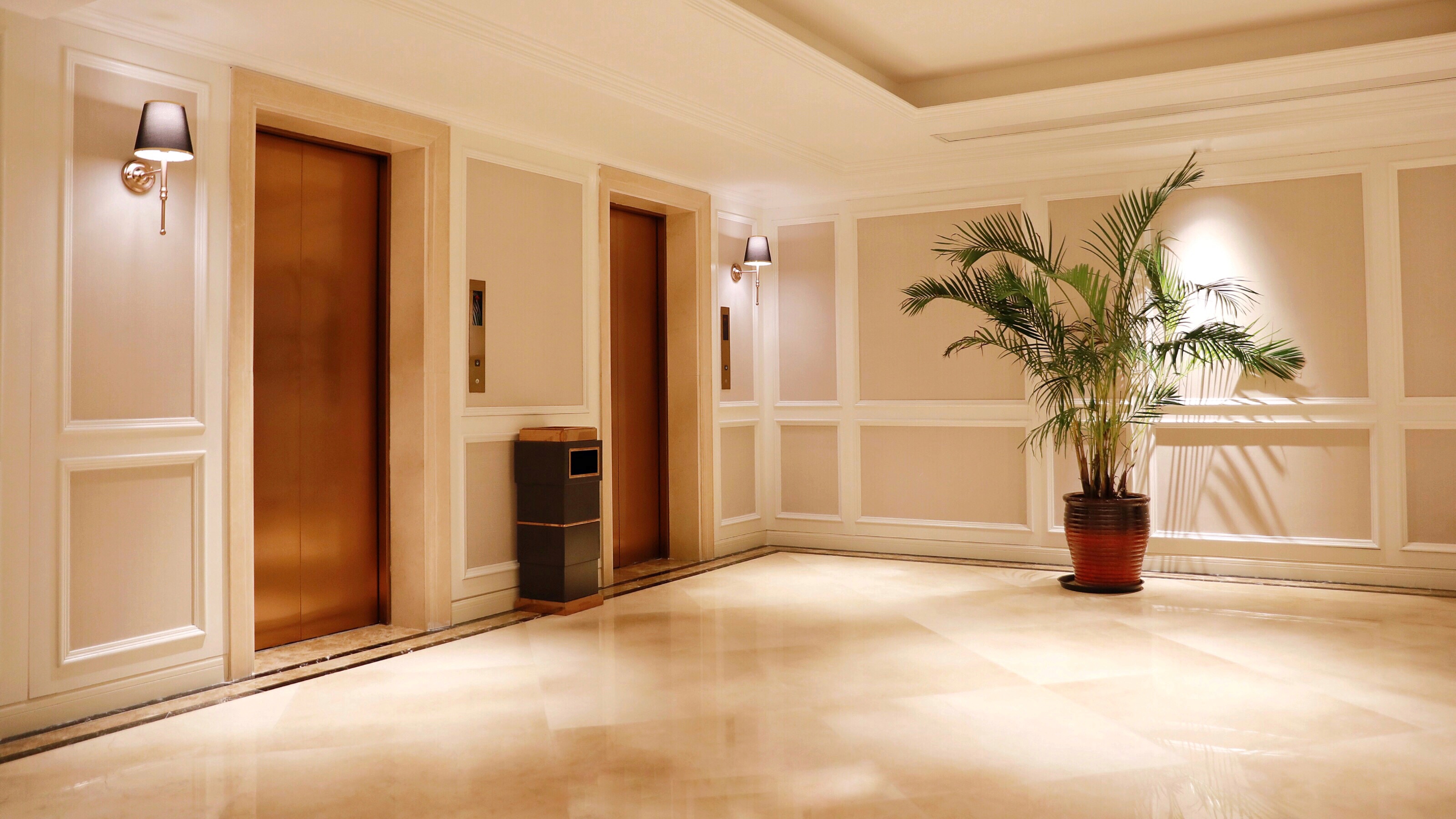 柏丽艾尚国际酒店孟州店,柏丽艾尚施婕