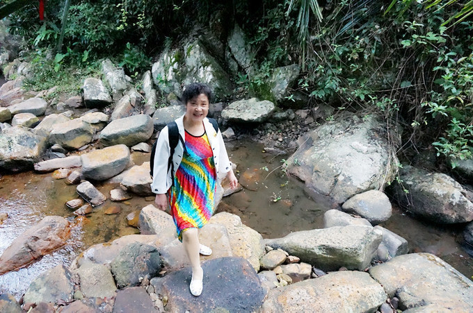 和妈妈第一次一起旅游,三亚潜水旅行攻略