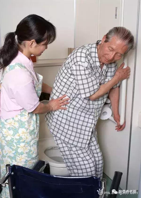 互联网新型养老院模式,互联网养老院的产品研发