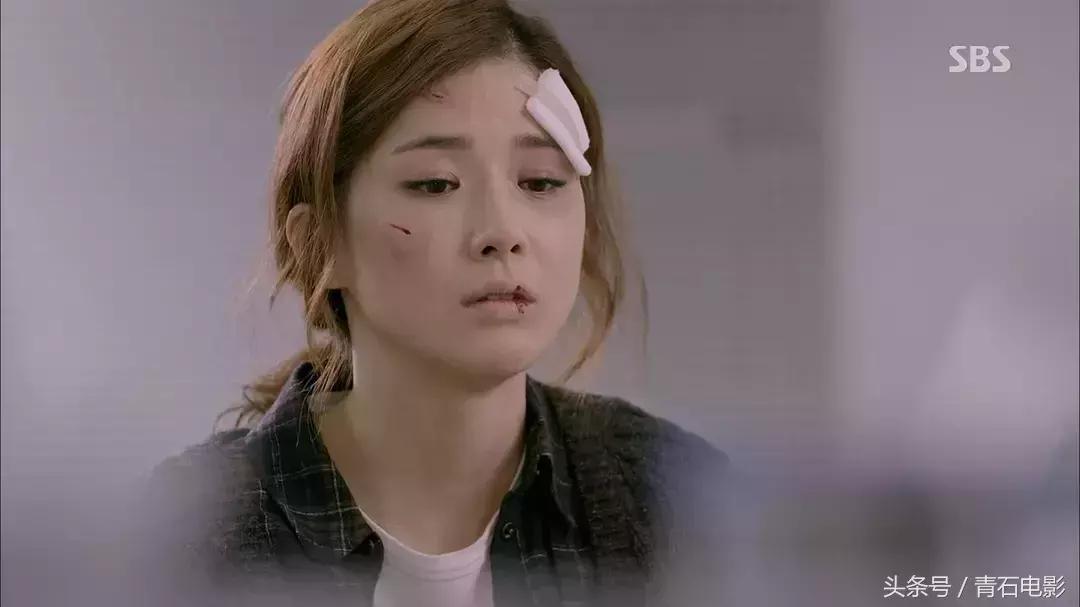 妈妈为救女儿进火场,妈妈穿越救女儿韩剧