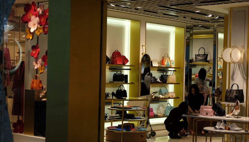 去香港购物必买攻略,去香港购物会被导游误导吗