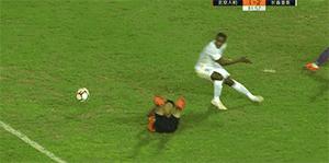 var介入判点球超燃视频,var介入判点球剪辑视频