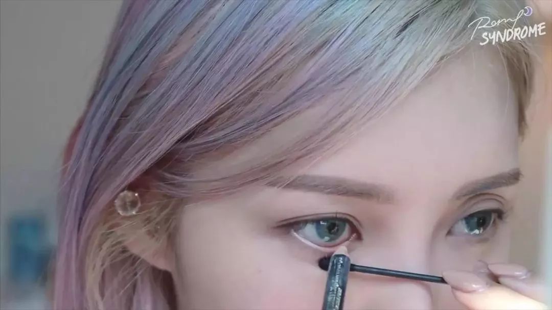 pony美妆教程仿妆,pony教程水光