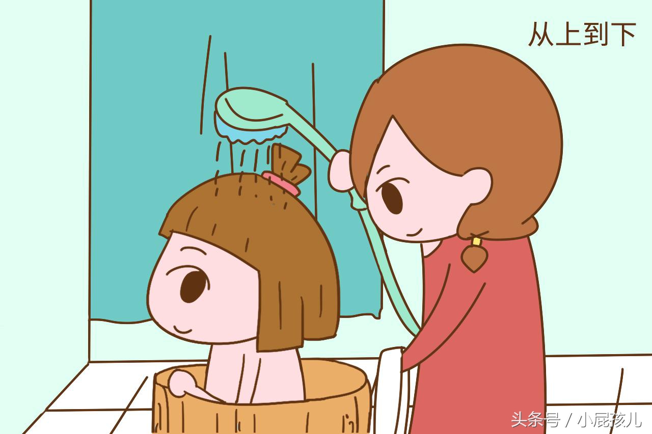 给宝宝洗澡好怕感冒,给宝宝洗澡要避开眼睛吗