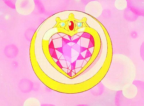 适合夏天的美甲显手白,超显手白的美甲带钻