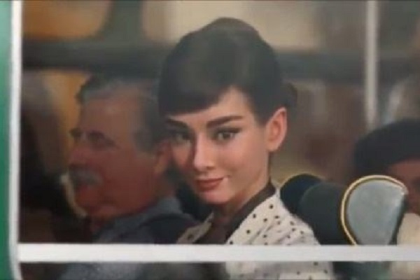 现在邓紫棋还是德芙代言人吗,邓紫棋德芙代言图