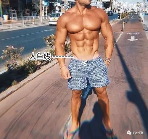 瑜伽球马甲线训练动作,瑜伽球视频练马甲线