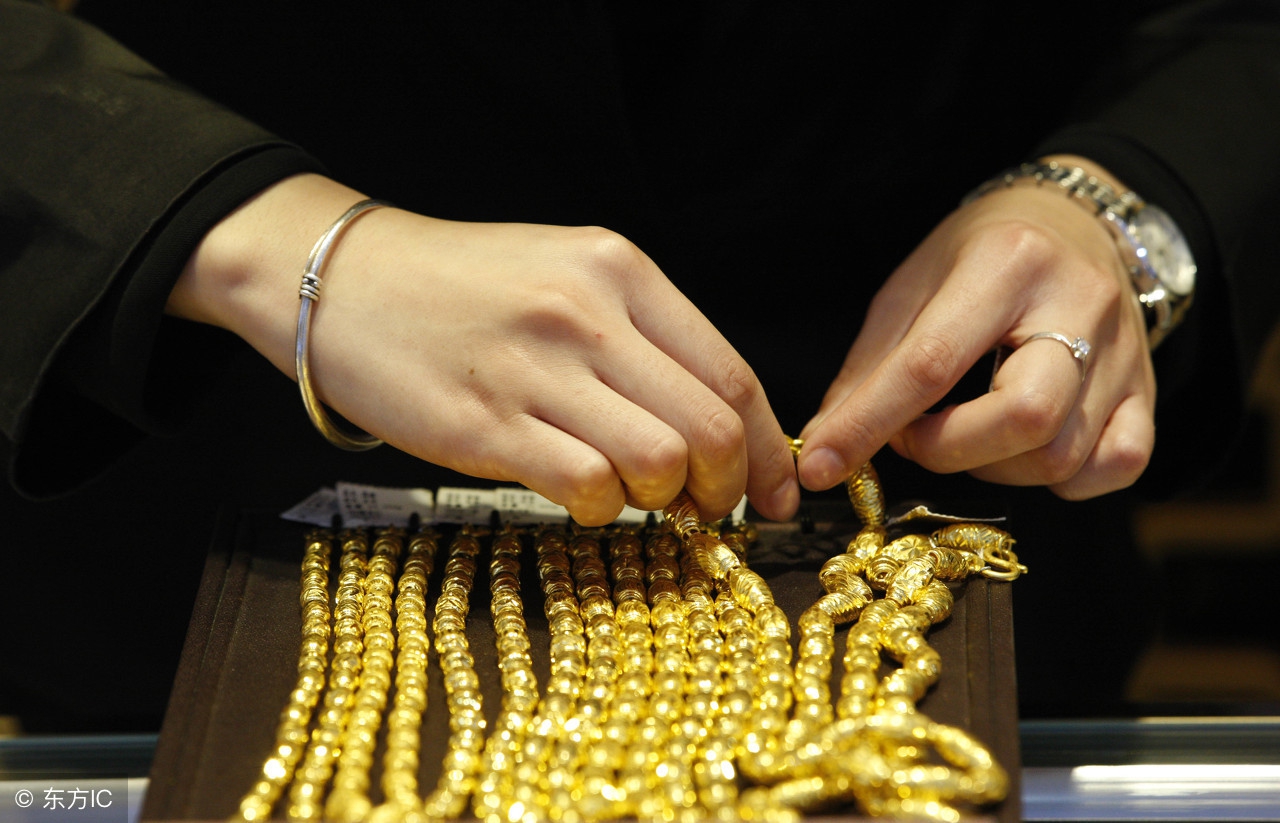 黄金首饰戴久了会掉克数吗,黄金戴时间长了克数会减少吗