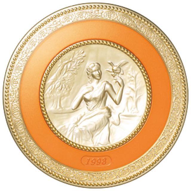 嘉娜宝天使蜜粉gr版和药妆版区别 (嘉娜宝天使蜜粉和纪梵希哪个好用)