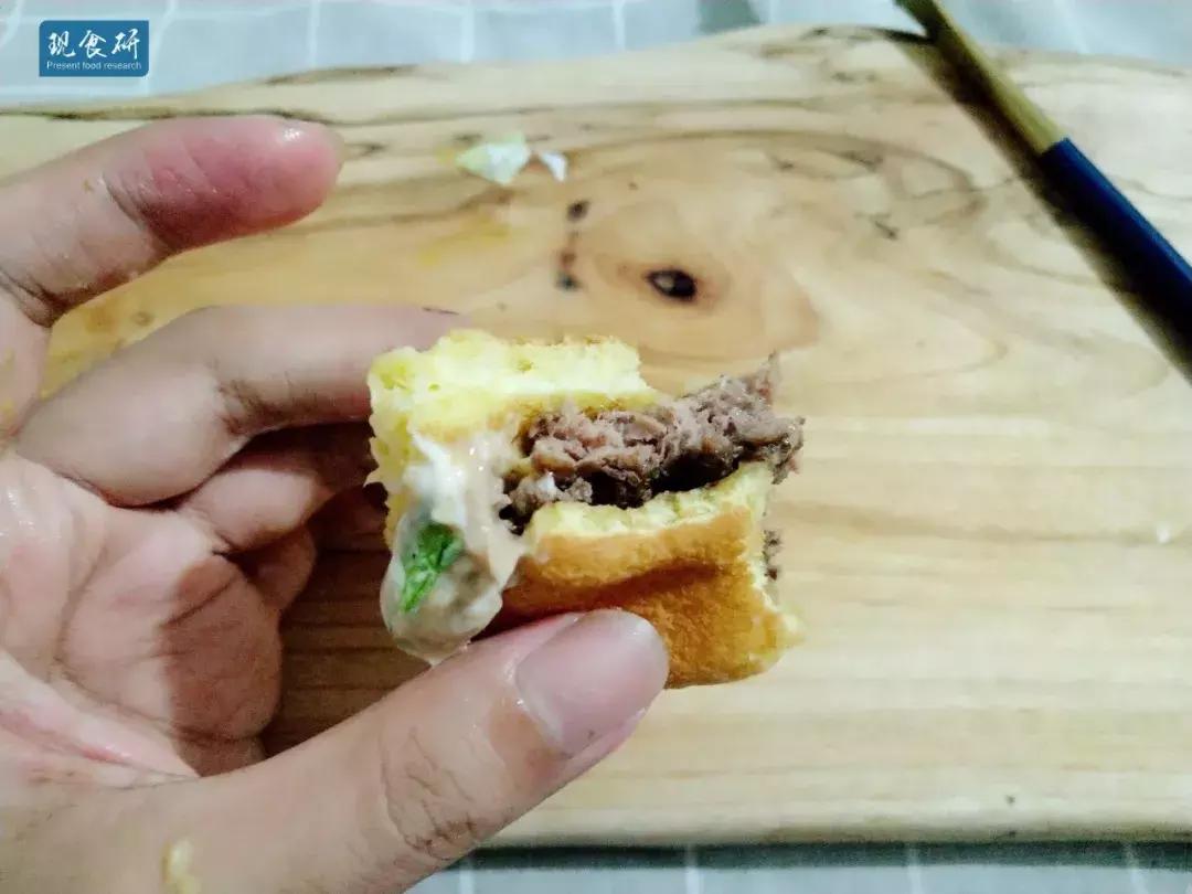 第一次吃超大汉堡王,汉堡王双层芝士牛堡测评