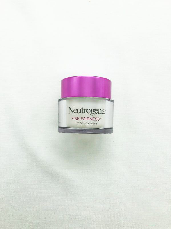 香港美白淡斑护肤品推荐,香港十大美白护肤品