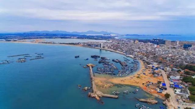 438元住*海湾红**海边酒店!豪享海鲜大餐、快艇出海、撒网打鱼等等