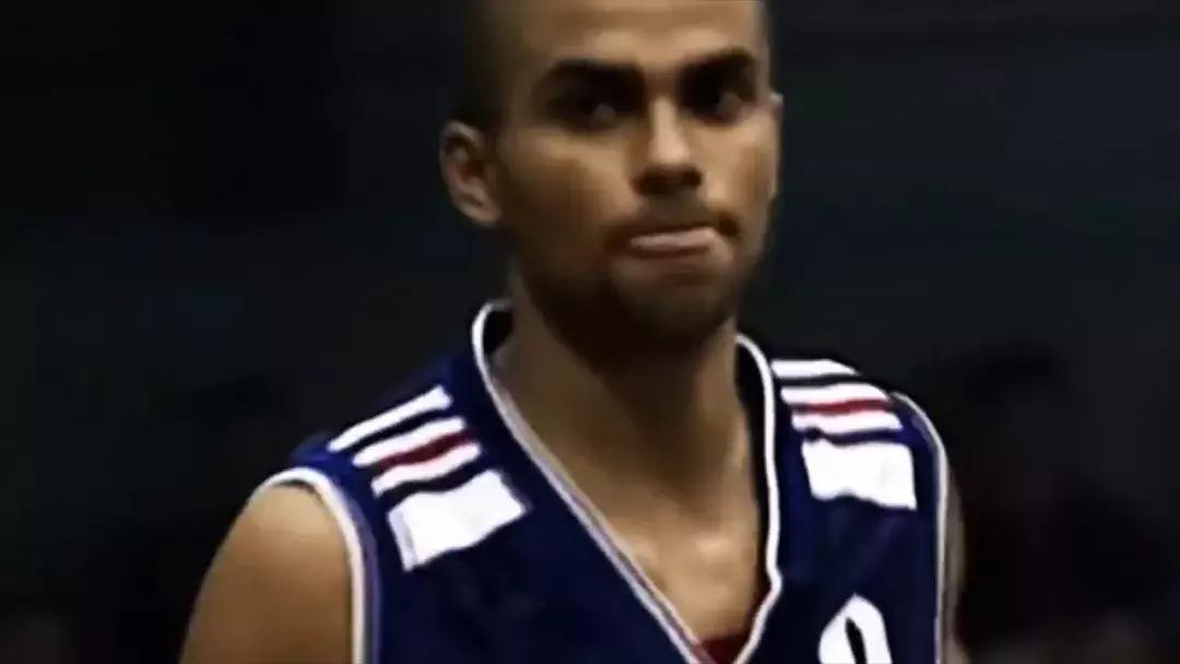 法国小跑车托尼帕克的成长故事，从法国到圣城都留下了痕迹