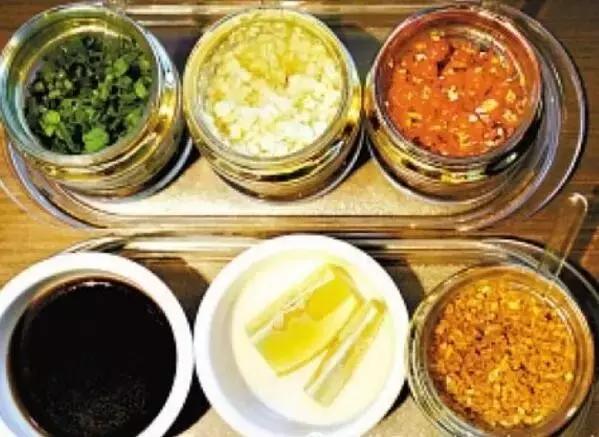 吃火锅的必点菜有哪些,吃火锅点菜的正确方法