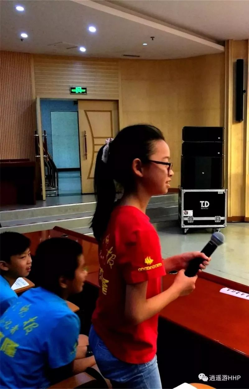 小记者播报垃圾分类,小记者独特的视角