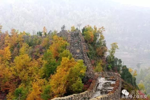 秦岭深处藏大瀑布,隐藏在太行深山里的神秘石头古寨