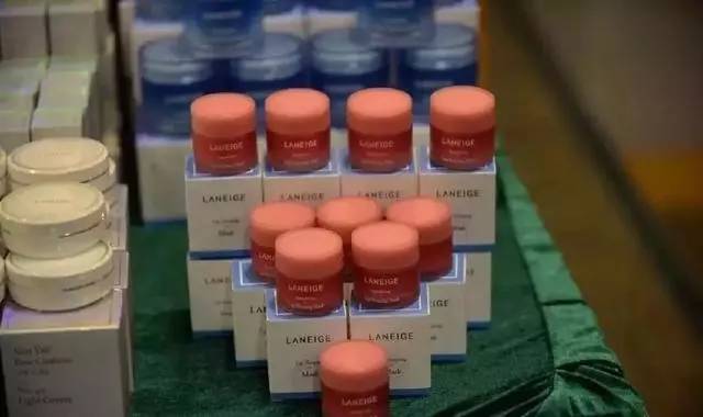 8大品牌假洋奶粉,8吨假奶粉现状