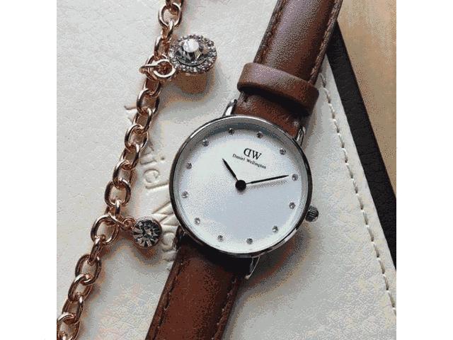 这个夏天必备的四款高颜值手表,推荐4到5千好看的手表