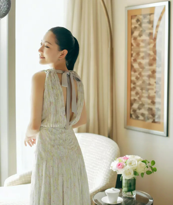 设计师兰玉婚纱设计,中国高定婚纱设计师