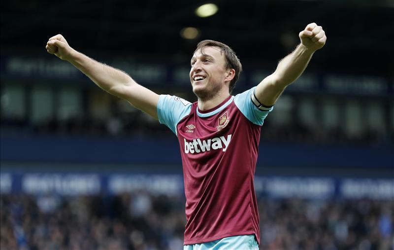 英超31场比赛后前三之间仅相差1分,英超5支球队排第一