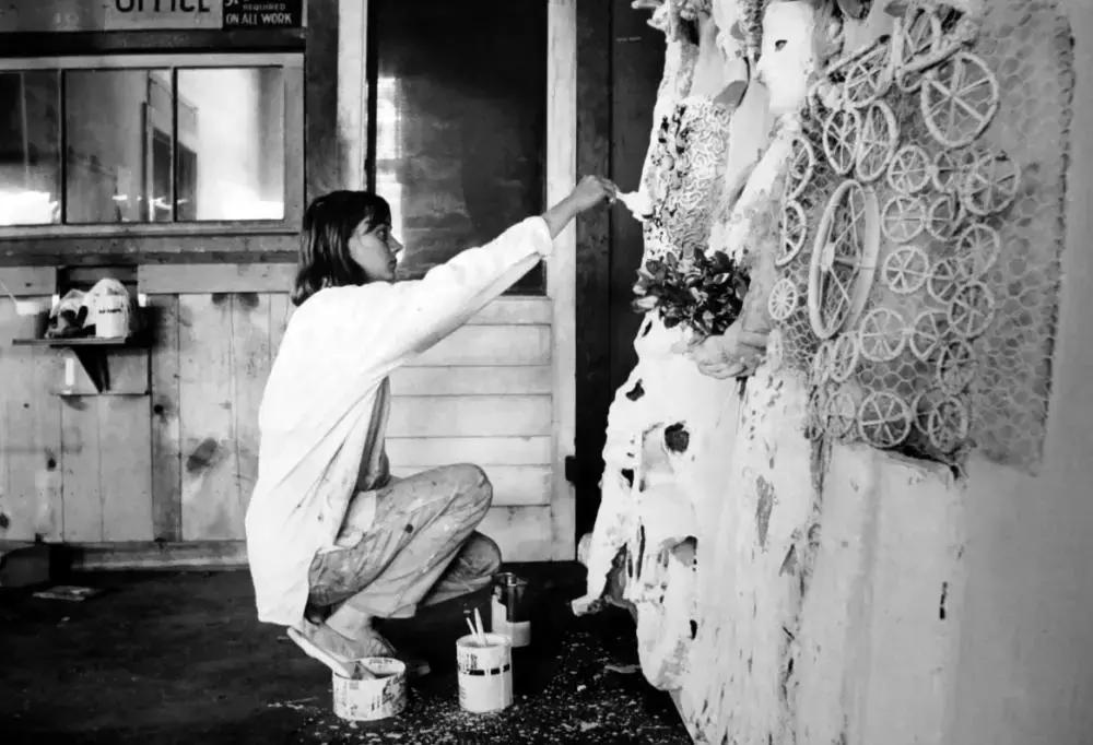 妮基圣法勒作品,妮基圣法勒作品解读