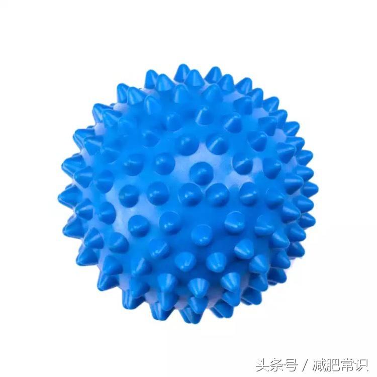 健身房一般哪些健身器材,健身房上下踩的健身器材